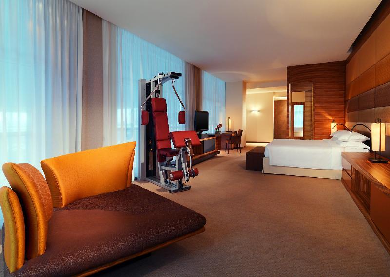 Sheraton Milano Malpensa Airport Hotel Ferno Exterior foto